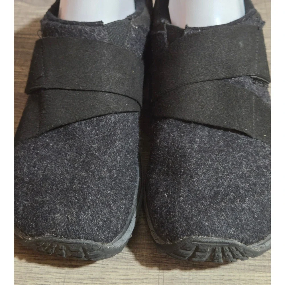 Topo Athletic Rekovr Recovery Shoes Womens Size 8 Black
